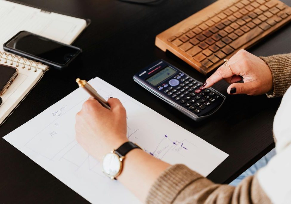 Blog header for How a Fractional CFO Can Help Your Organization Weather Uncertainty